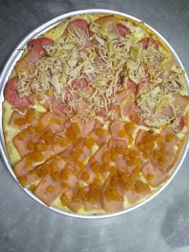 Pizza Extra Large Jamón, Salami y Pimentón