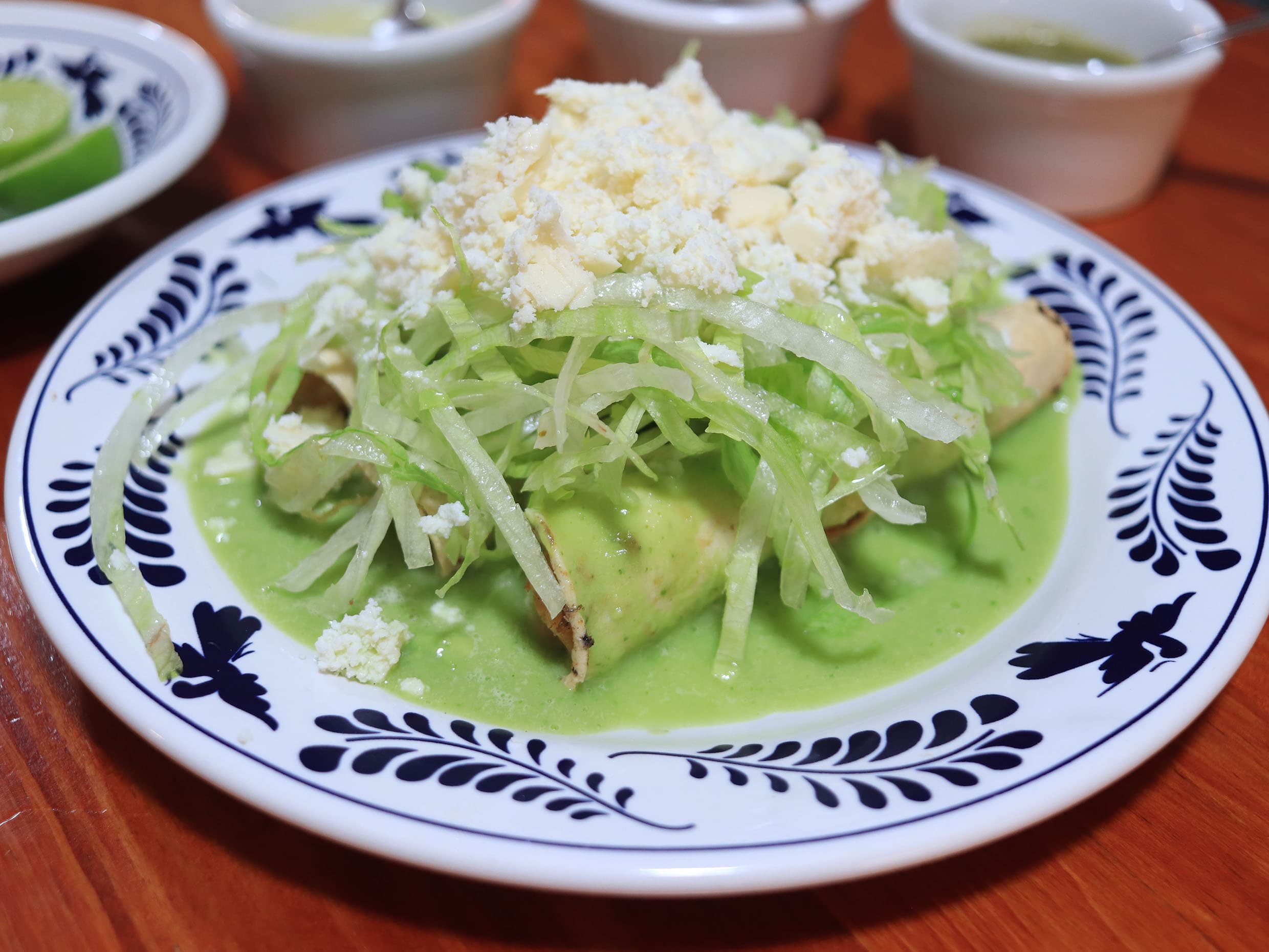 Tacos Dorados de Pollo