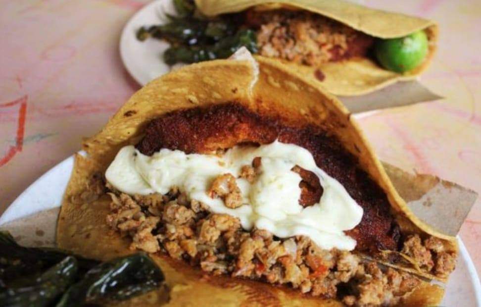 Taco con Bistec y Queso
