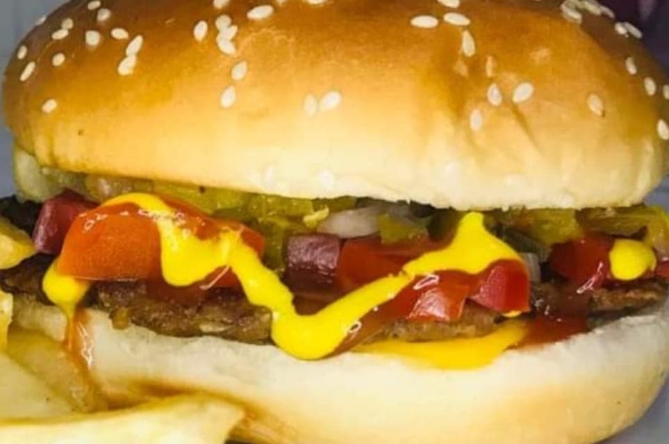 Hamburguesa de Arrachera Poco Queso Piña/Salchicha