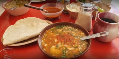 Plato Grande de Menudo