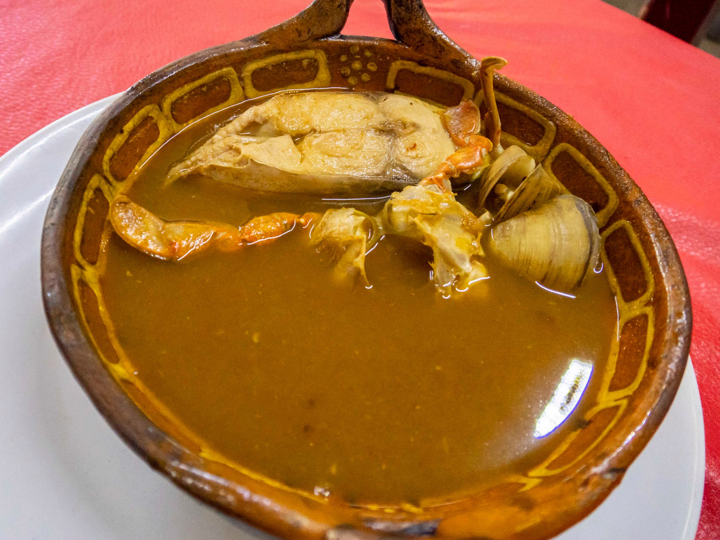 Caldo de Pescado