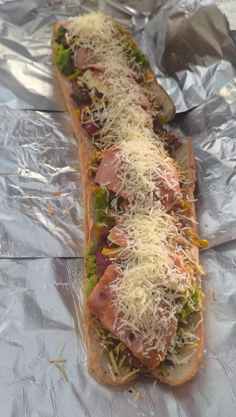 Pepito Criollo y Loco 3 Personas
