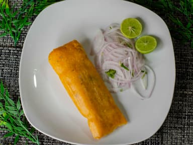 Tamalito Criollo de Pollo