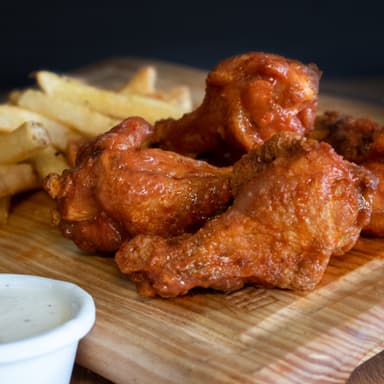 Paquete Personal 7 Piezas de Boneless o Alitas
