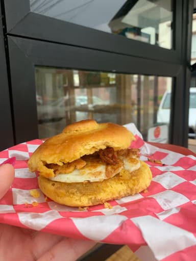 Sándwich Cuernito