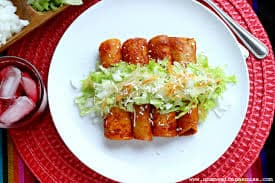 Enchiladas + Agua chica