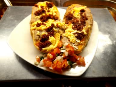 🥖🥖Molletes🧀