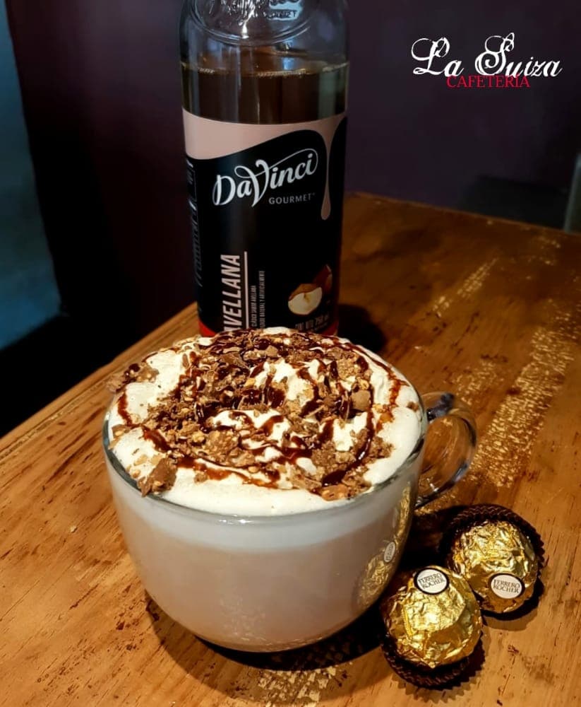 Capuchino Ferrero avellana