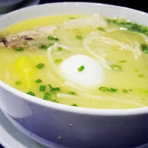 Caldo de Gallina