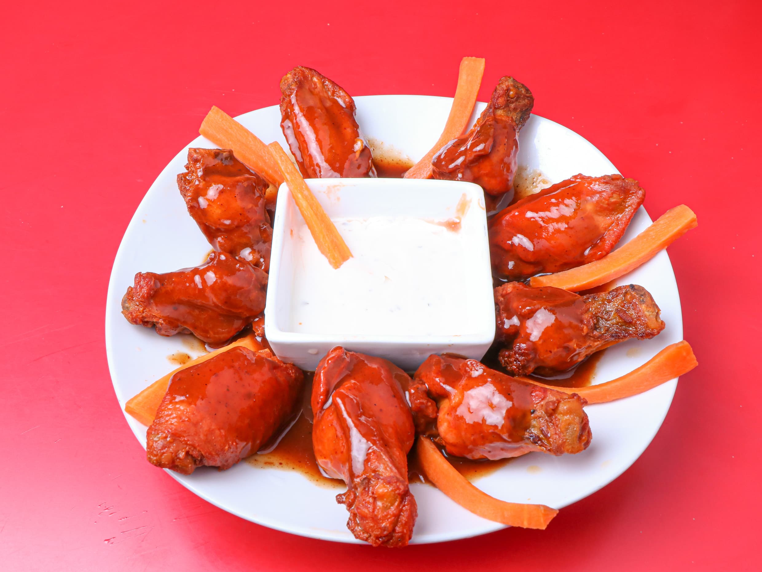 Alitas de Pollo con Salsa BBQ