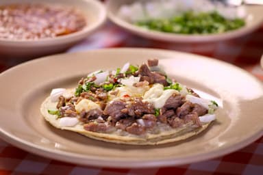 Taco de Cecina con Queso