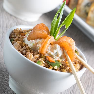 YAKIMESHI ESPECIAL CON TAMPICO