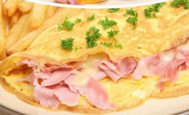 Desayuno Omelete de Jamón con Queso