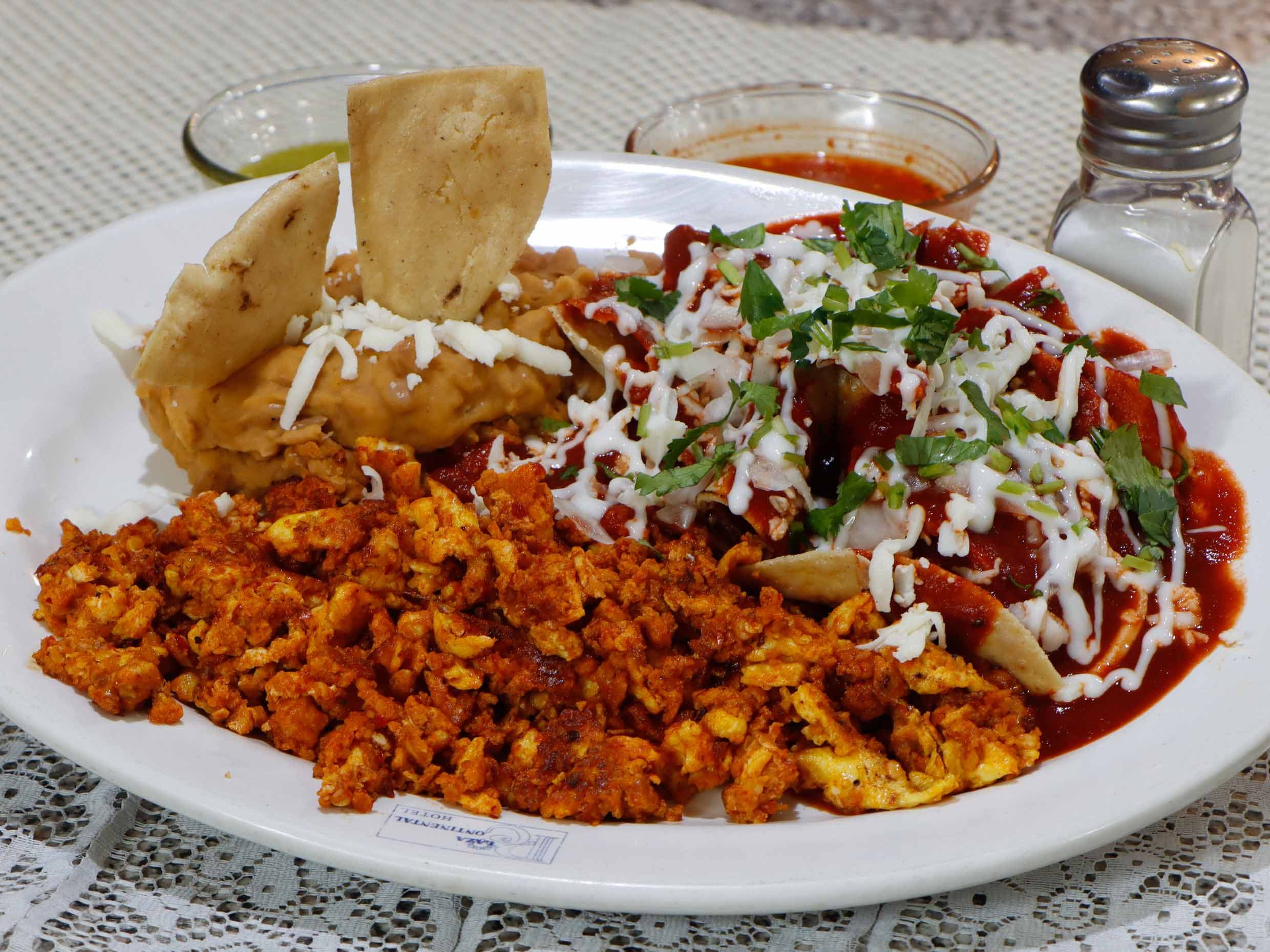HUEVOS CHORIZO