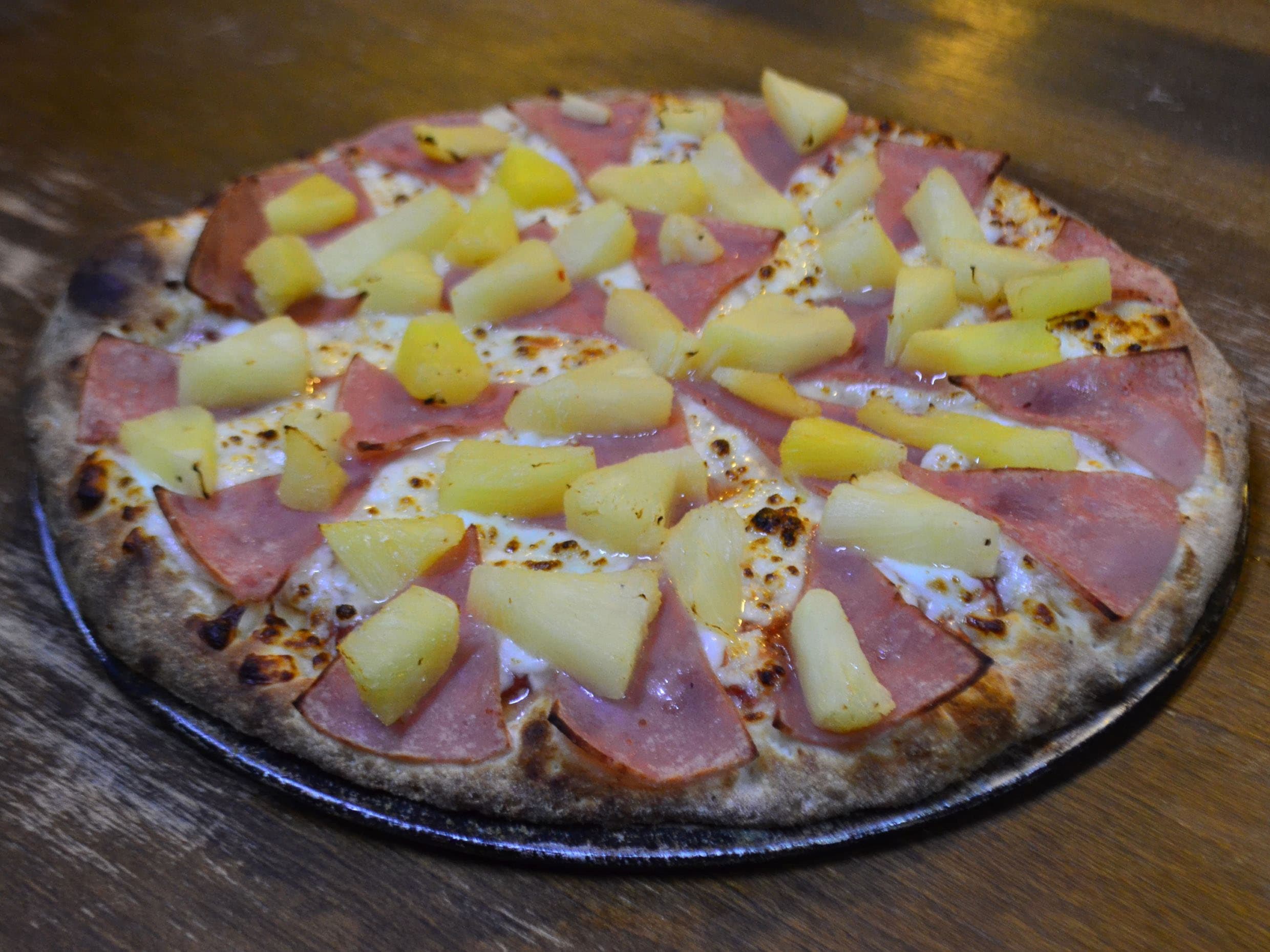 Pizza Hawaiana