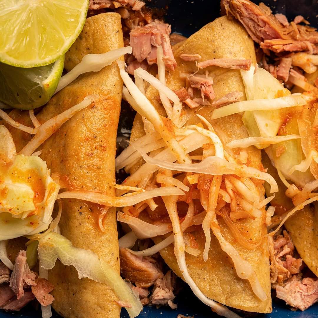 Taco Dorado con Carne