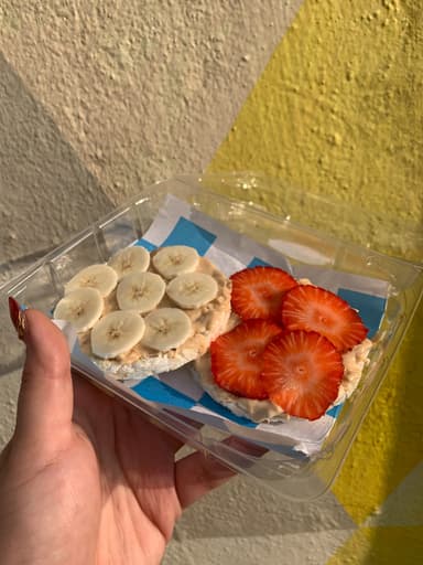 Combo 5. Rice Cakes y Licuado CH