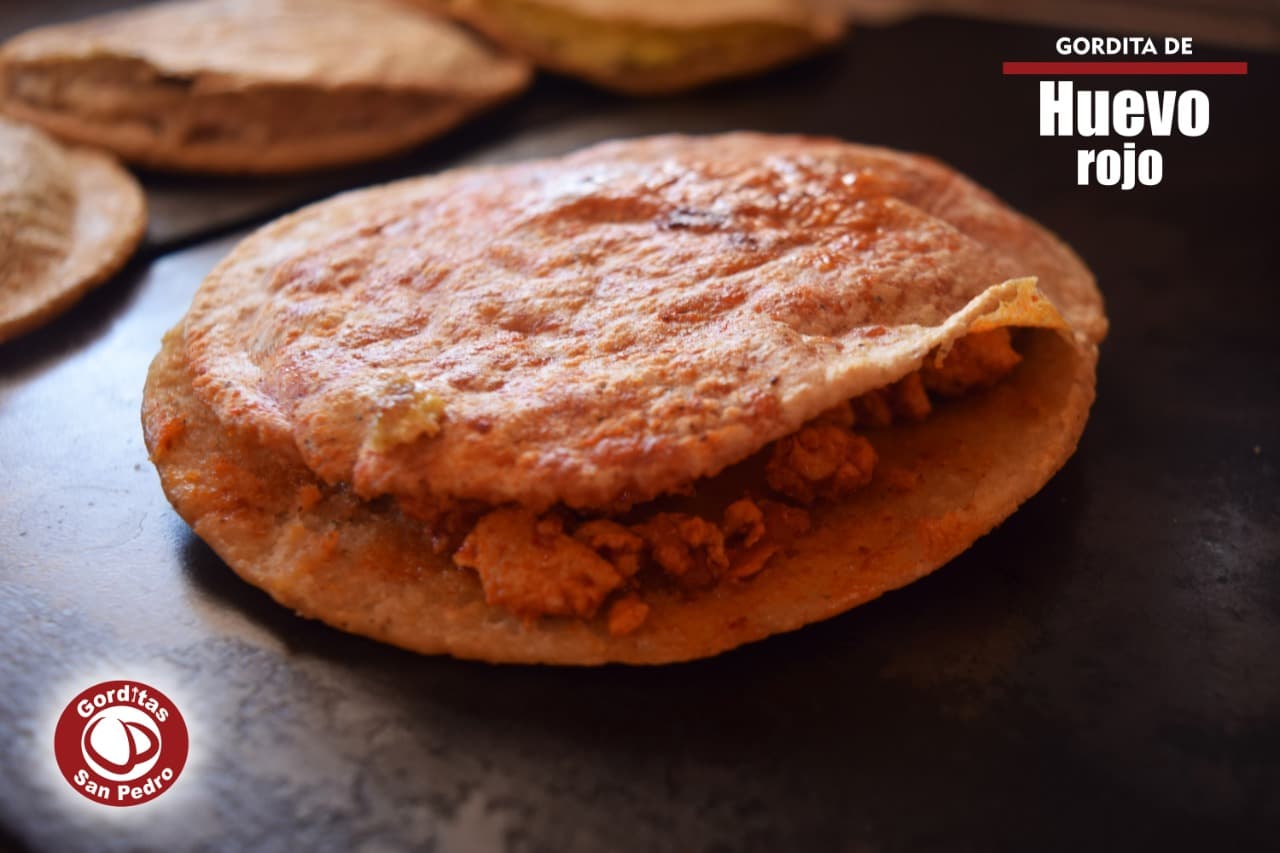 Gordita Asado Rojo