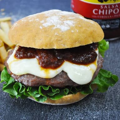 Hamburguesa con Salsa de Chipotle