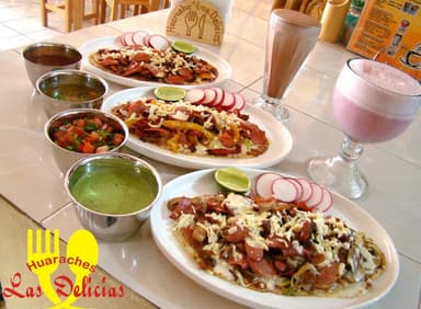 Huarache de Chicharrón Prensado
