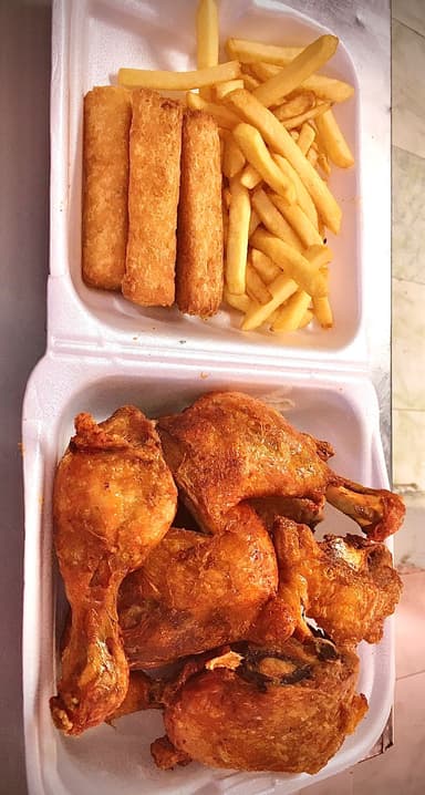 1/4 de Pollo + francesa + yuca