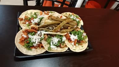 5 Tacos de Costilla
