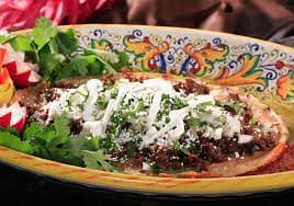 HUARACHE DE CHULETA Y QUESO