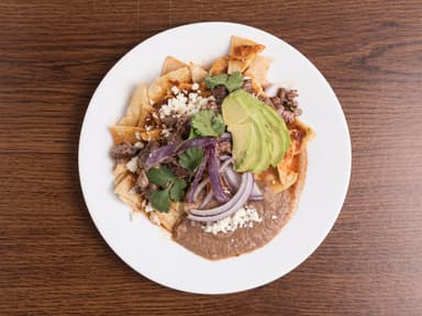 Chilaquiles con Arrachera Grandes