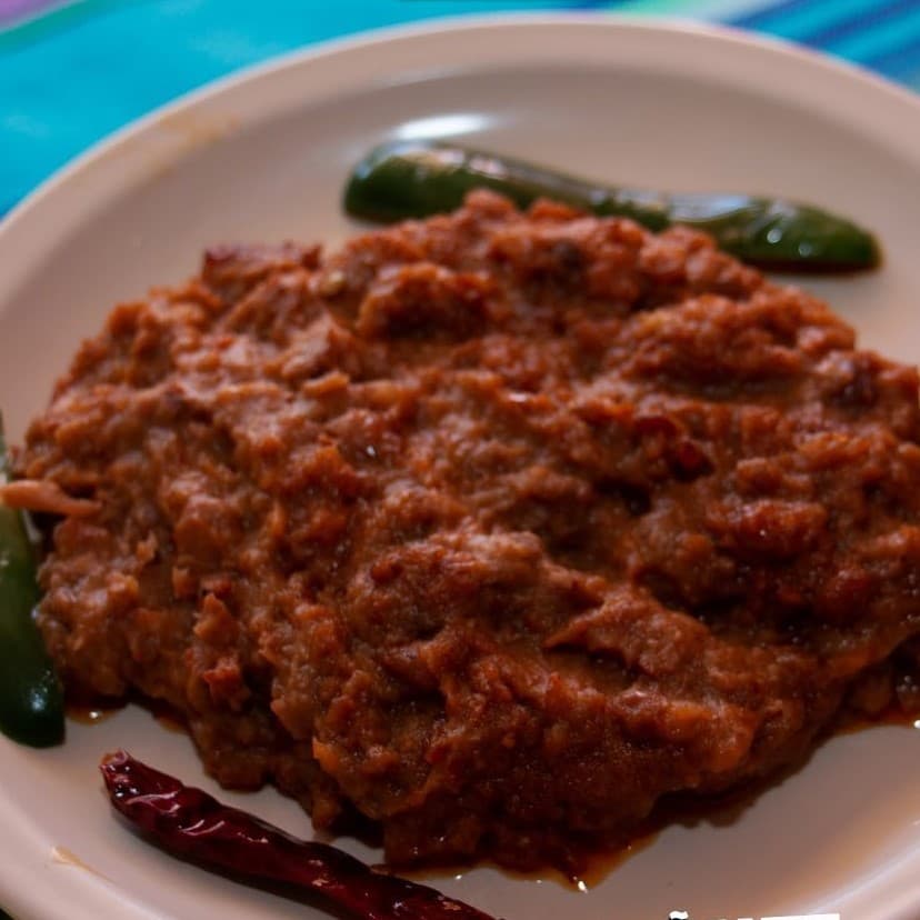 FRIJOLES CON LONGANIZA