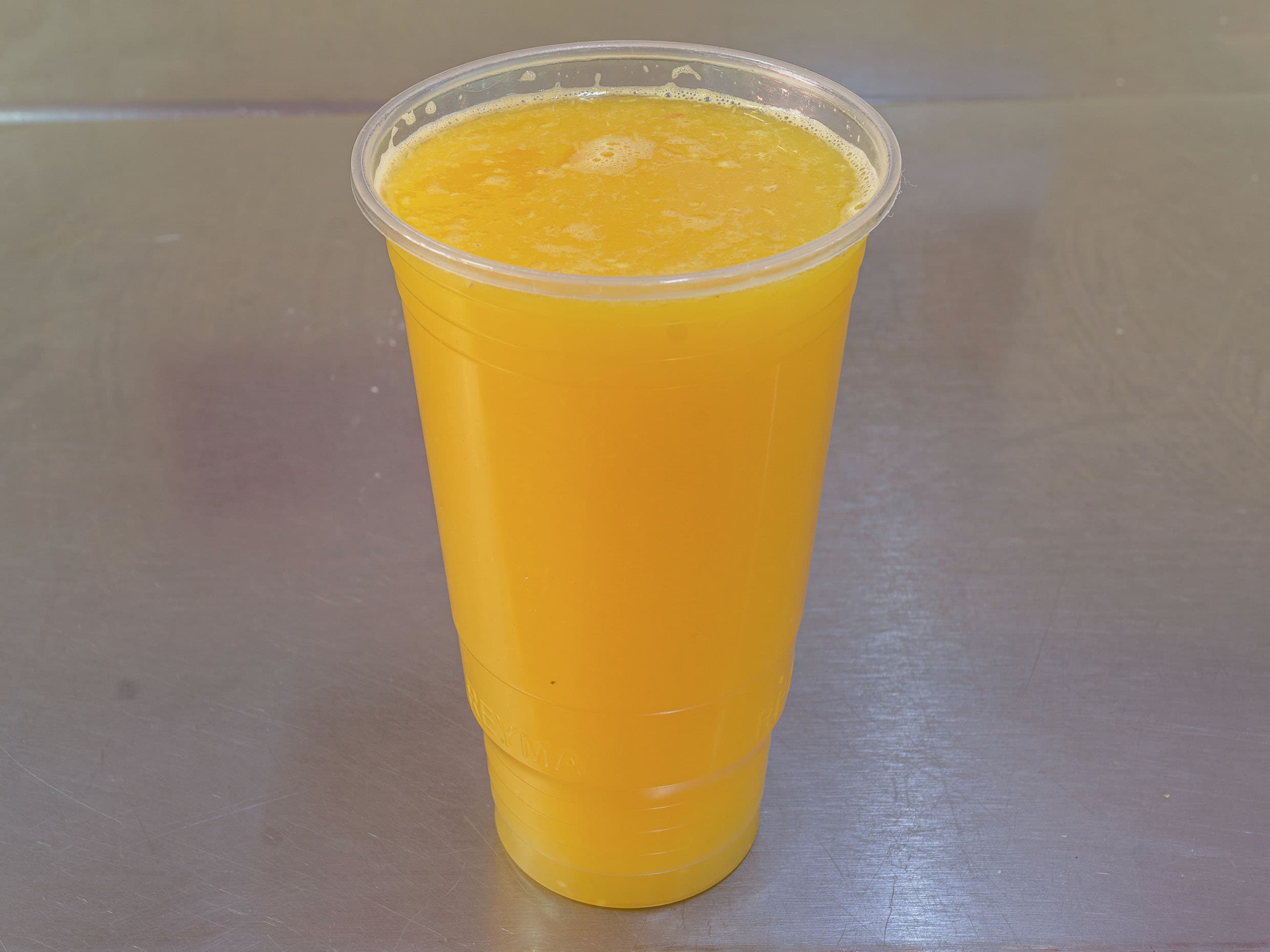 JUGO DE NARANJA DE 1/2 LT
