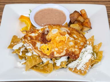 Chilaquiles con Huevo