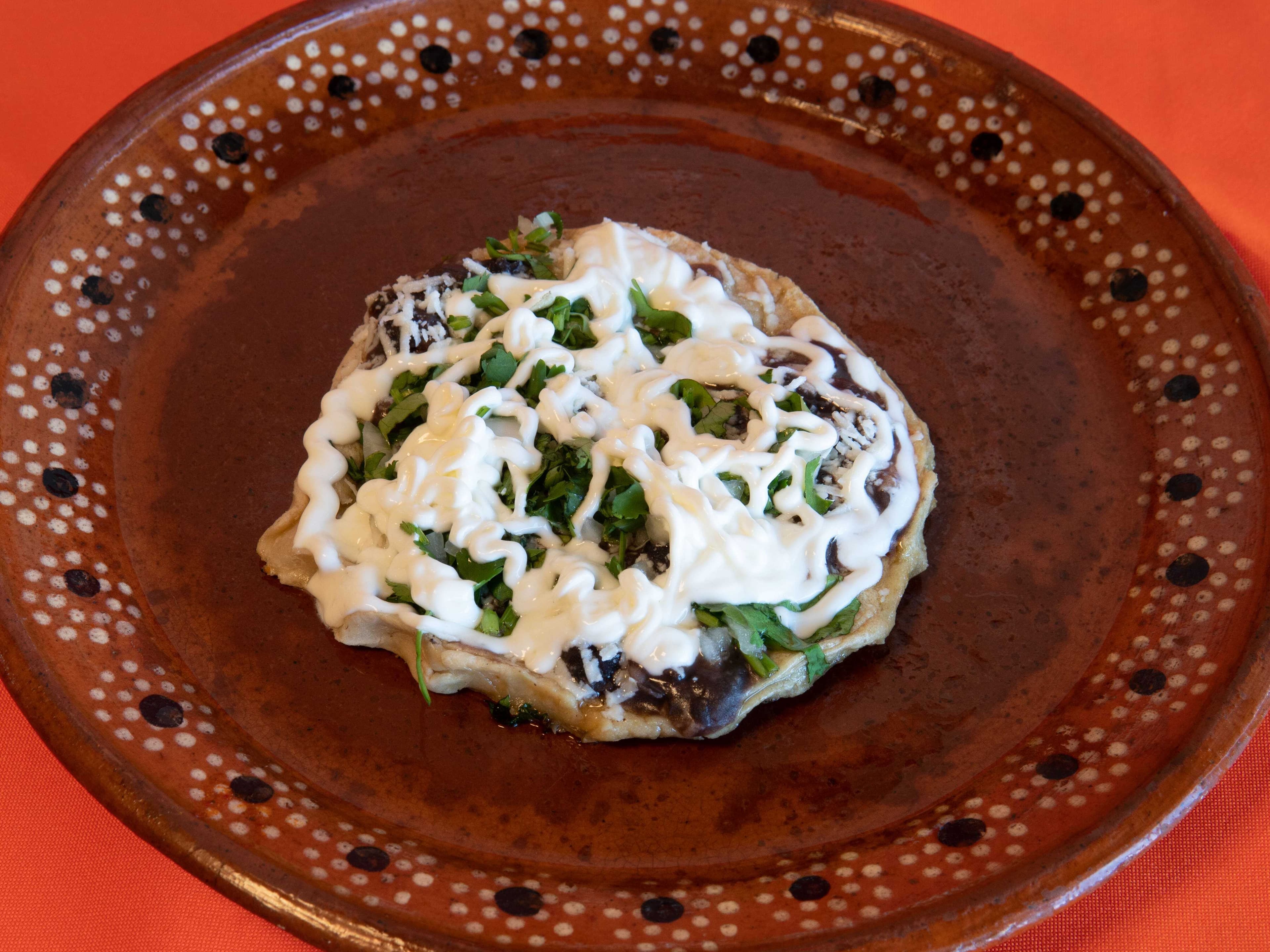 Sope con Guisado