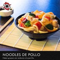 Noodles de Pollo