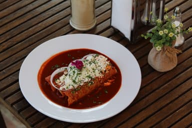 Tacos Enchilados en Coloradito