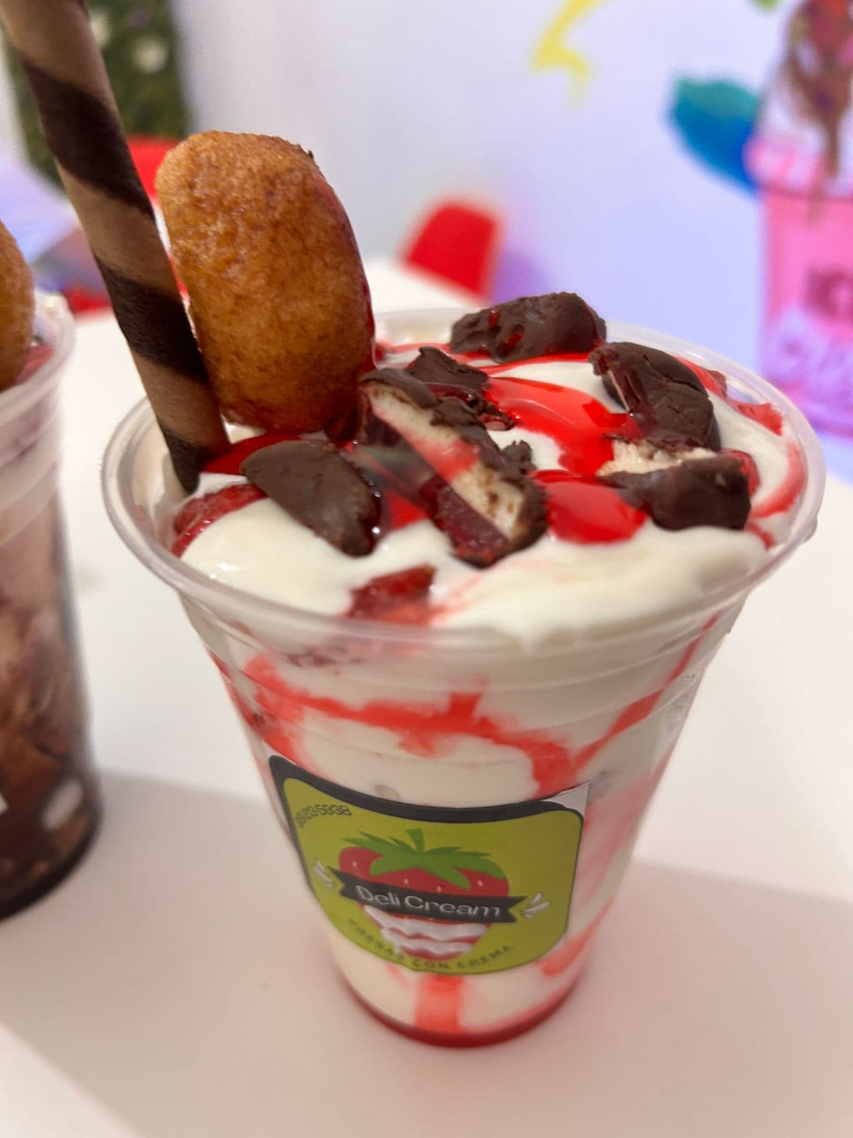 Fresas Con Crema Chicas (8oz)