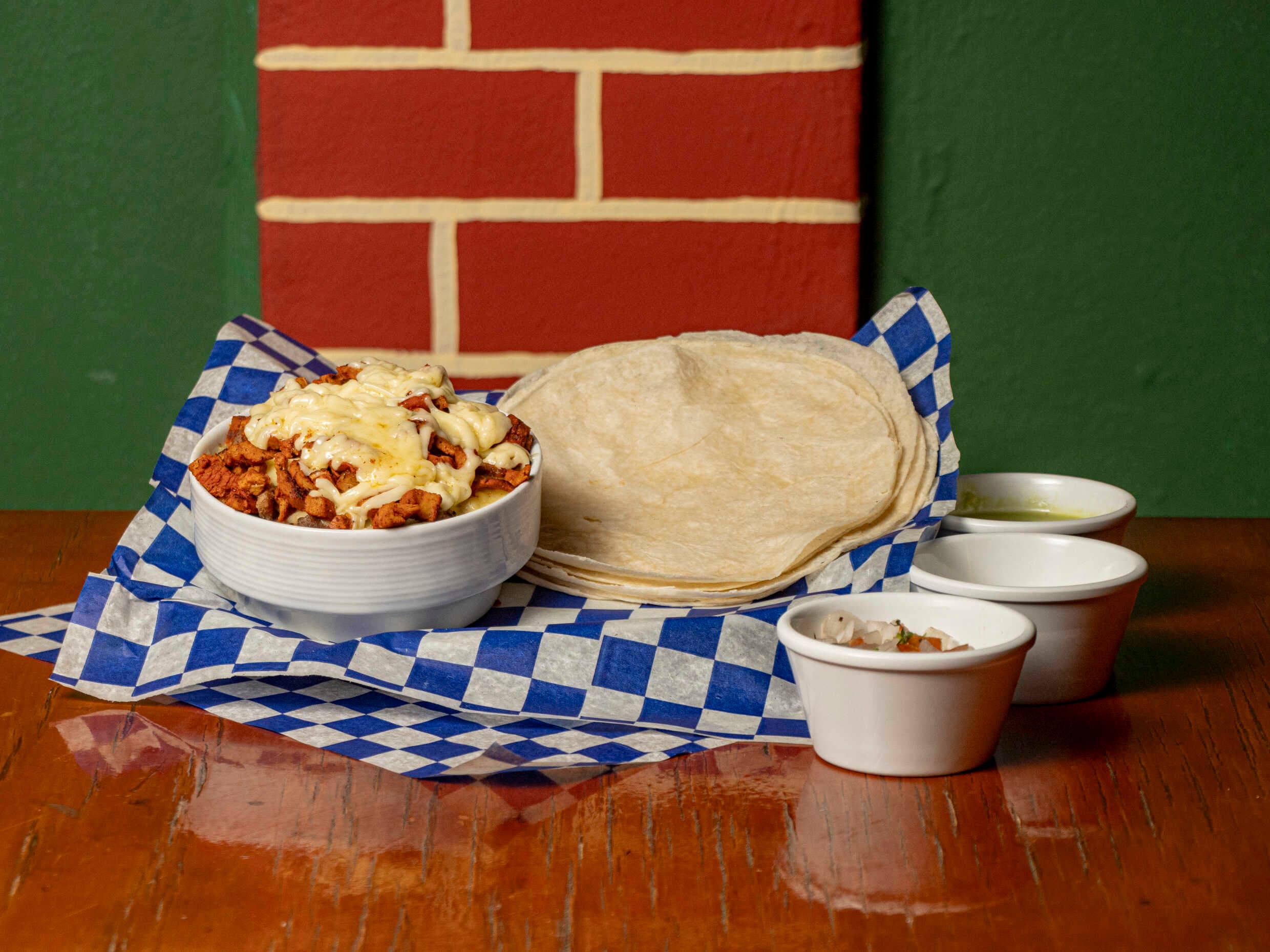 queso fundido pastor