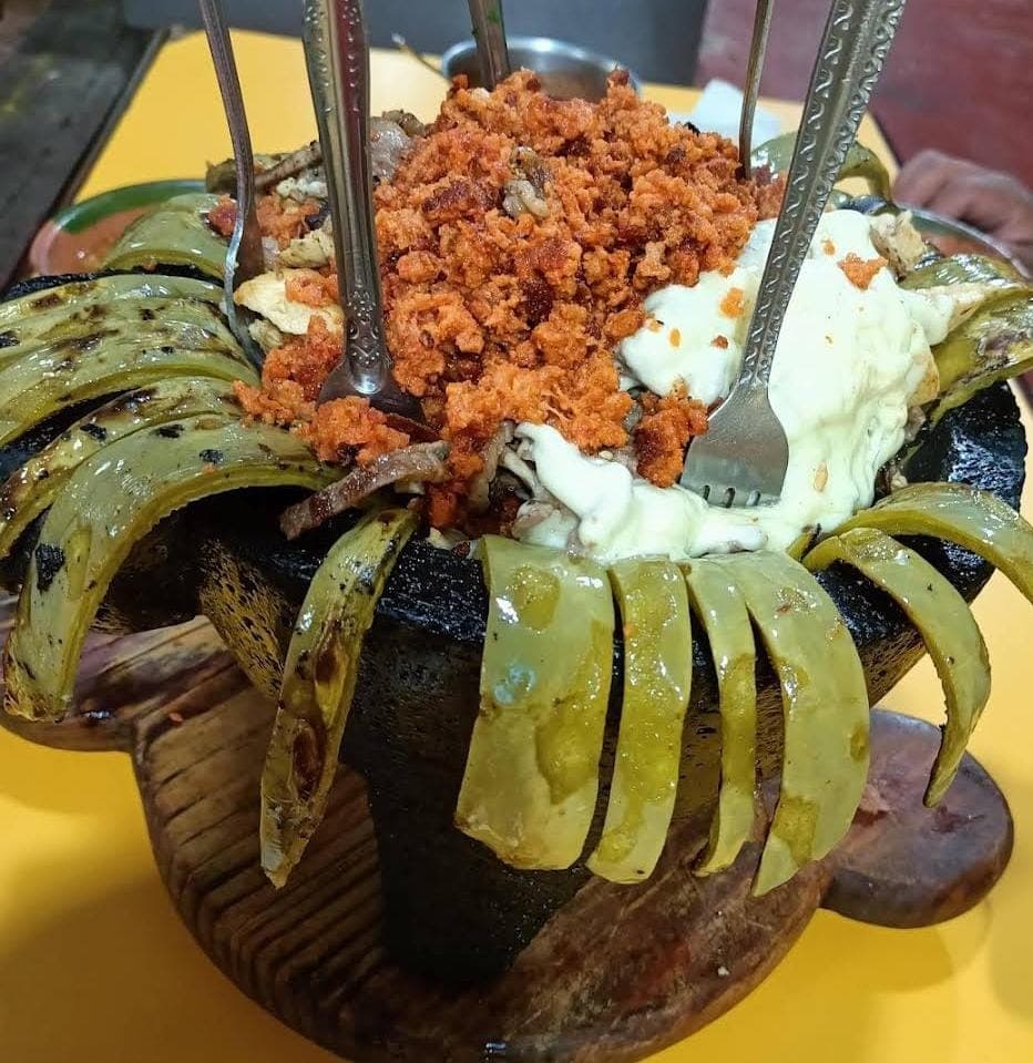 Molcajete Mixto