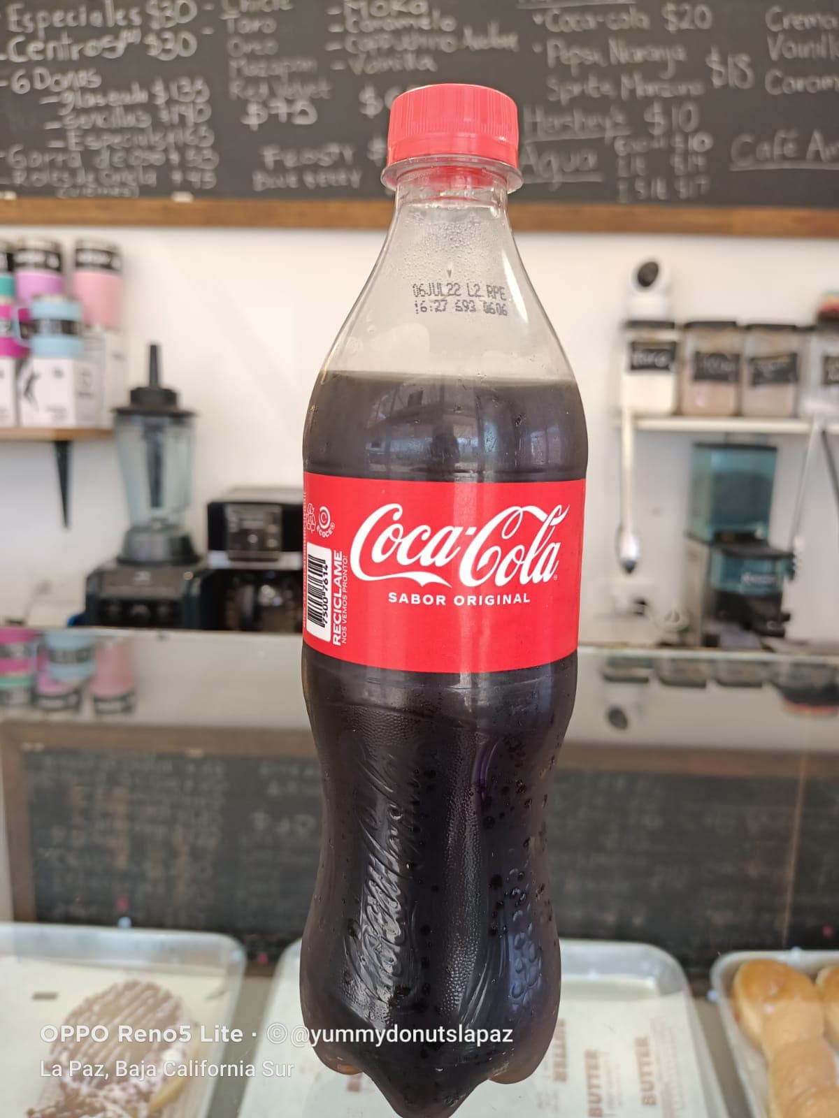 Coca-Cola regular 600ml.