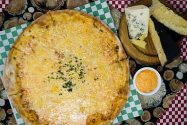 Pizza de 3 Quesos