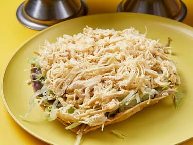 tostada de quesillo