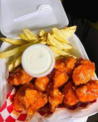 Papas con Boneless