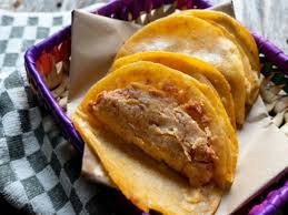 Taco de Frijol.