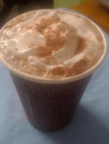 Moka Caliente con Crema. Grande 14 Oz