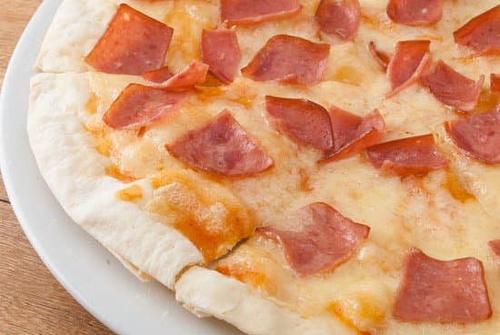 Pizza Maduro Tocineta + Colombiana 1.5