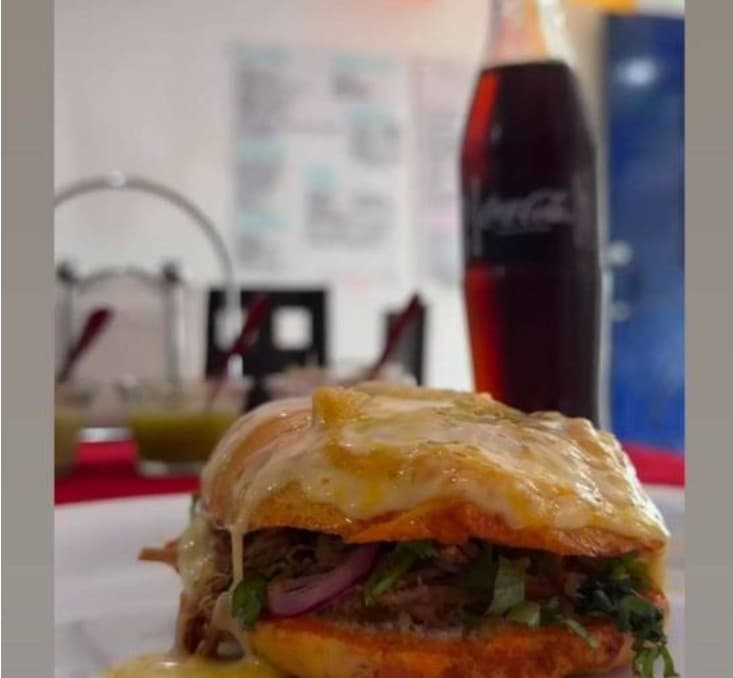 Torta de Birria