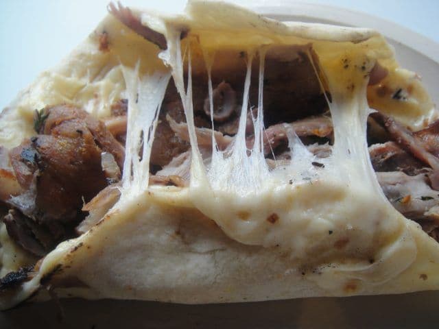 Taco Blandito con queso