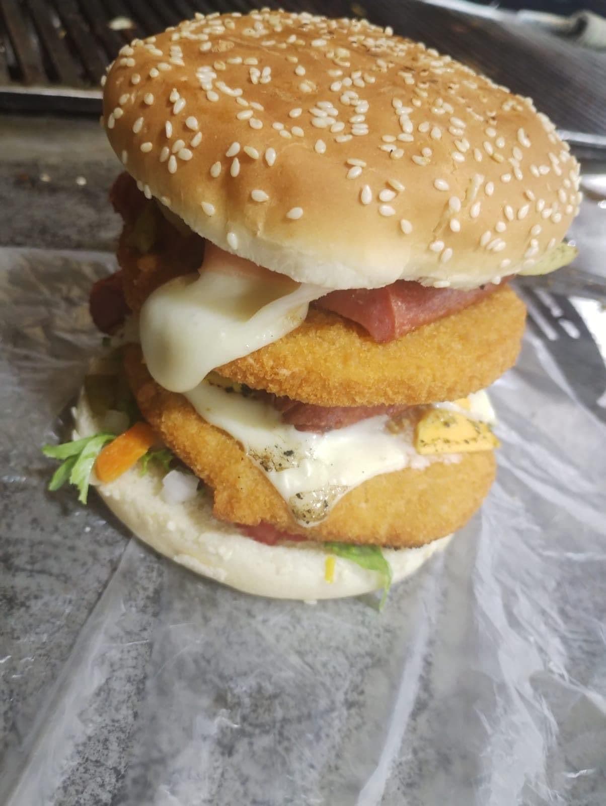 Hamburguesa Bruta de Pollo
