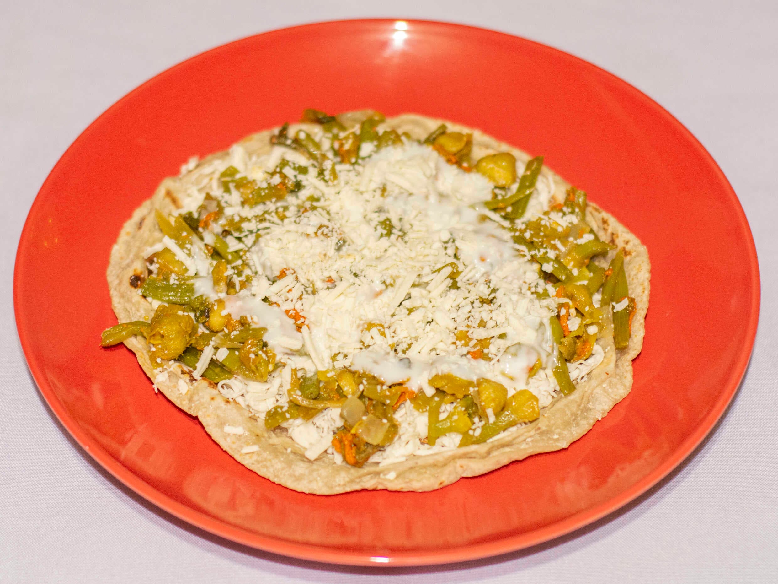 Sope de Flor de Calabaza