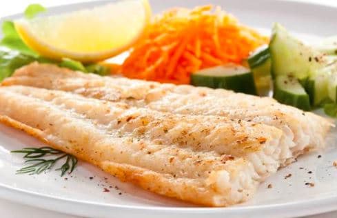 Filette de Corvina con Ensalada y Papas